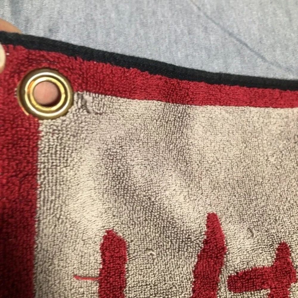Ute Creek golf‎ towel.